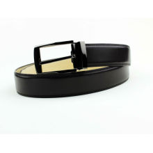 Reversible black buckle belt man leather belt